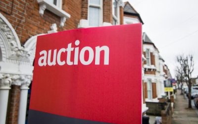 I would like to sell my property at auction. When should I instruct a solicitor?