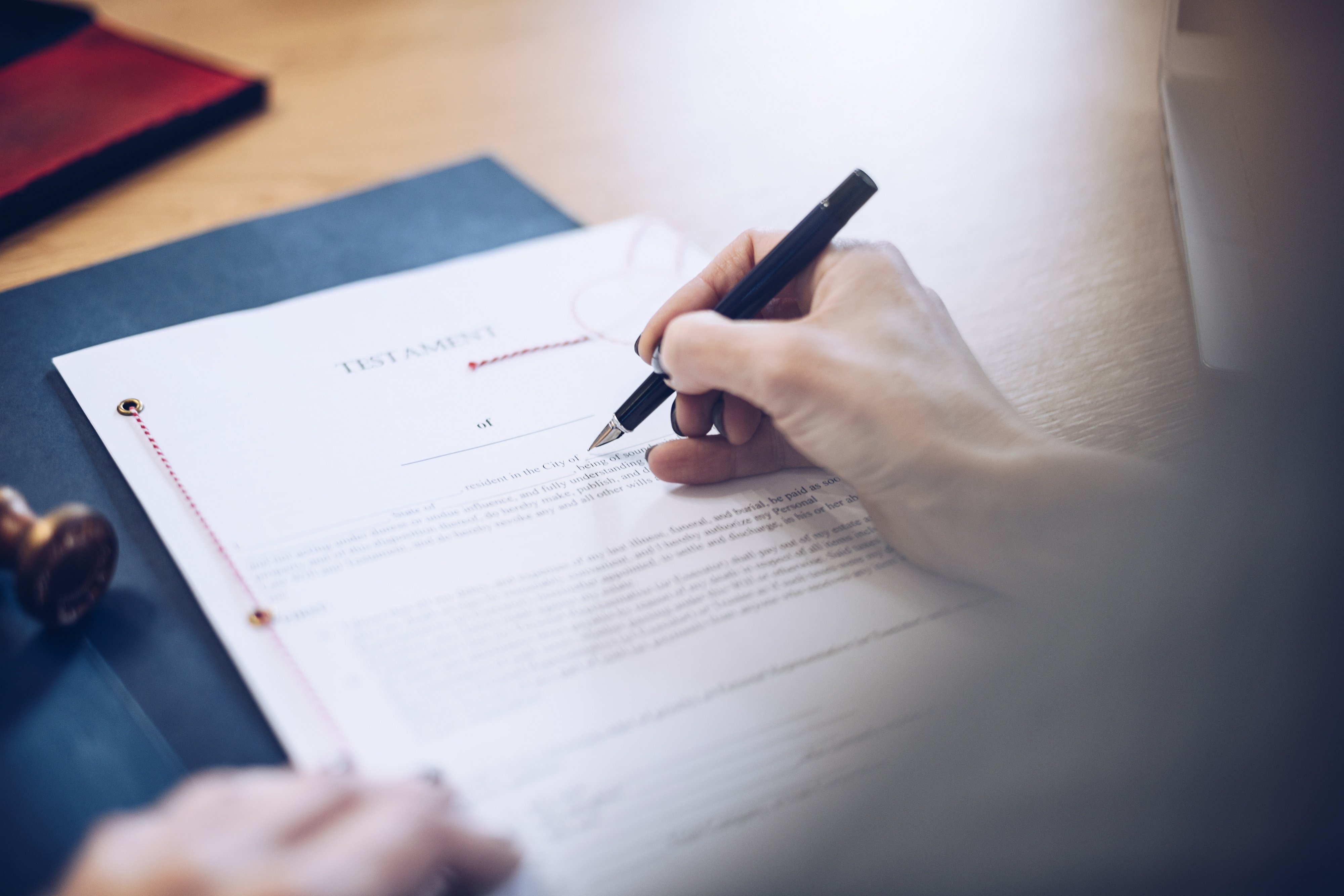 Five reasons you should use a solicitor to write your will - Wollens Solicitors Devon