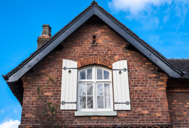 Purchasing a listed building - Wollens Solicitors Devon