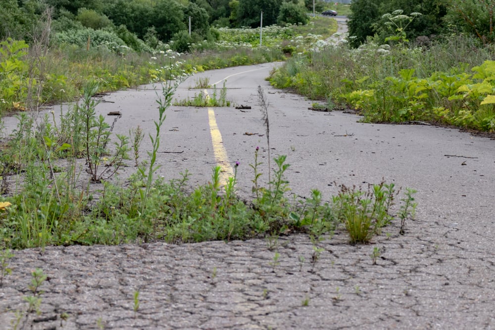 Buying a Property with an Unadopted Road - Wollens Solicitors Devon