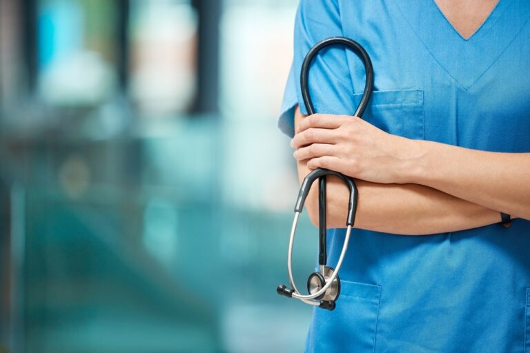 Clinical negligence claim successfully resolved following misdiagnosis and avoidable complications in late pregnancy - Wollens Solicitors Devon