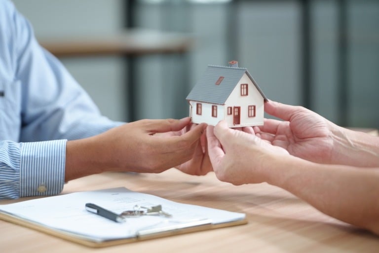 What does exchange of contracts mean? - Wollens Solicitors Devon